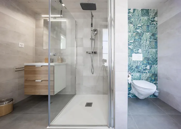 Aloha Bed & Breakfast 3*